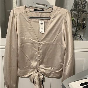 NWT! Gorgeous gold blouse